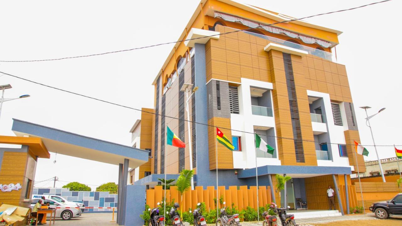 Hotel La Casa Cielo Cotonou Buitenkant foto