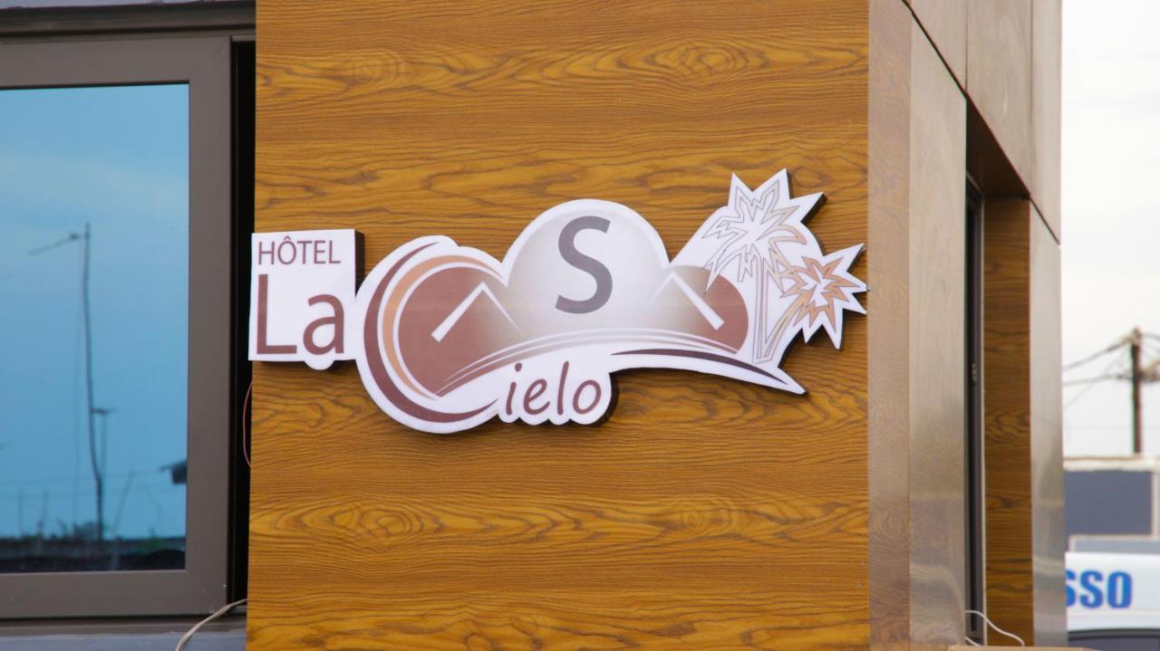 Hotel La Casa Cielo Cotonou Buitenkant foto