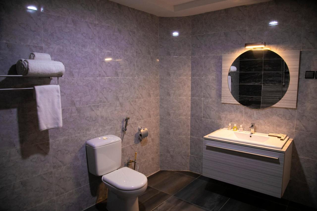 Hotel La Casa Cielo Cotonou Buitenkant foto