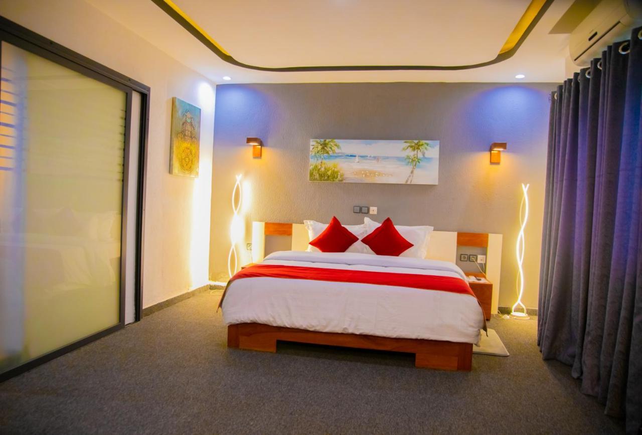 Hotel La Casa Cielo Cotonou Buitenkant foto