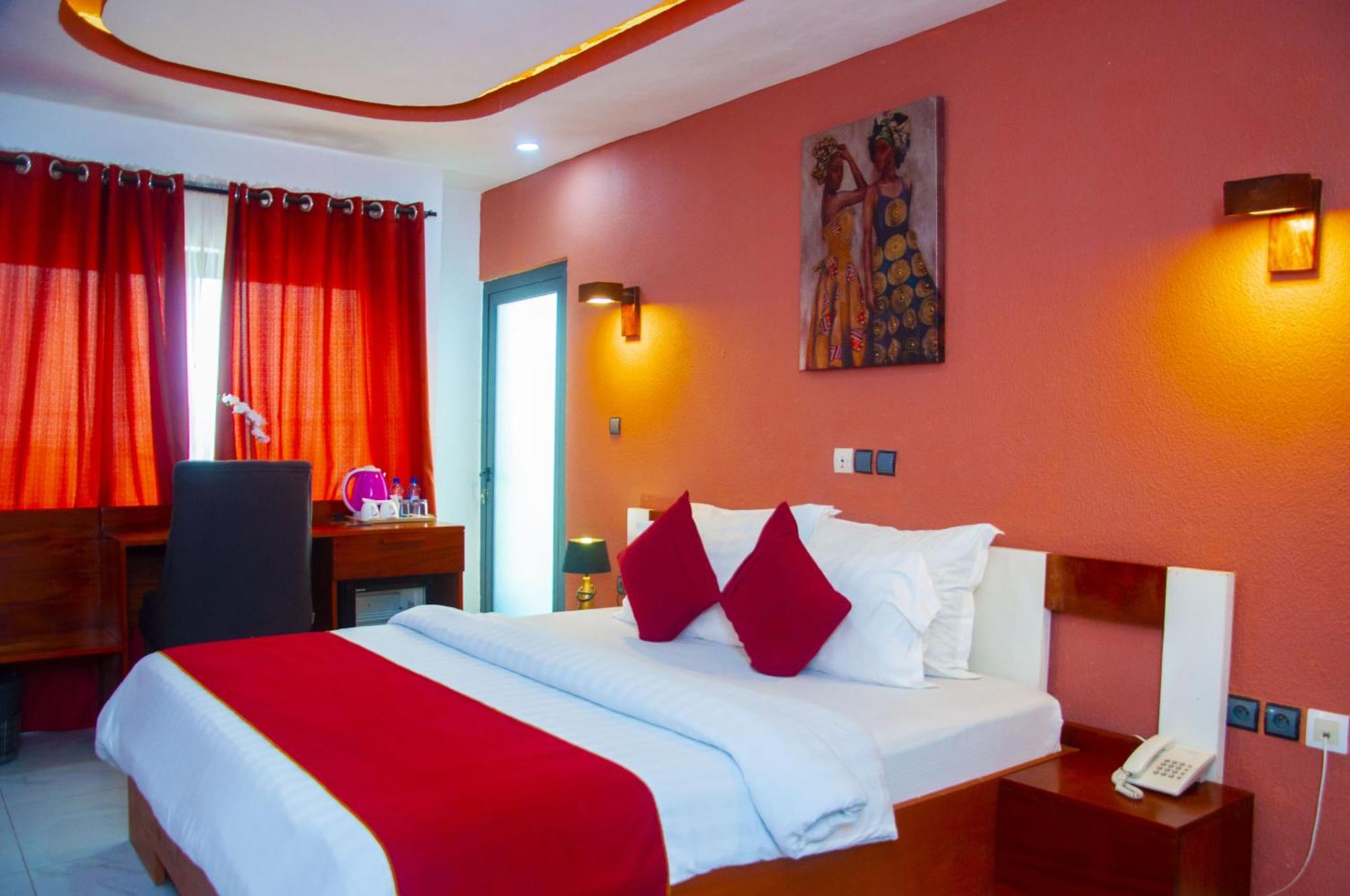 Hotel La Casa Cielo Cotonou Buitenkant foto
